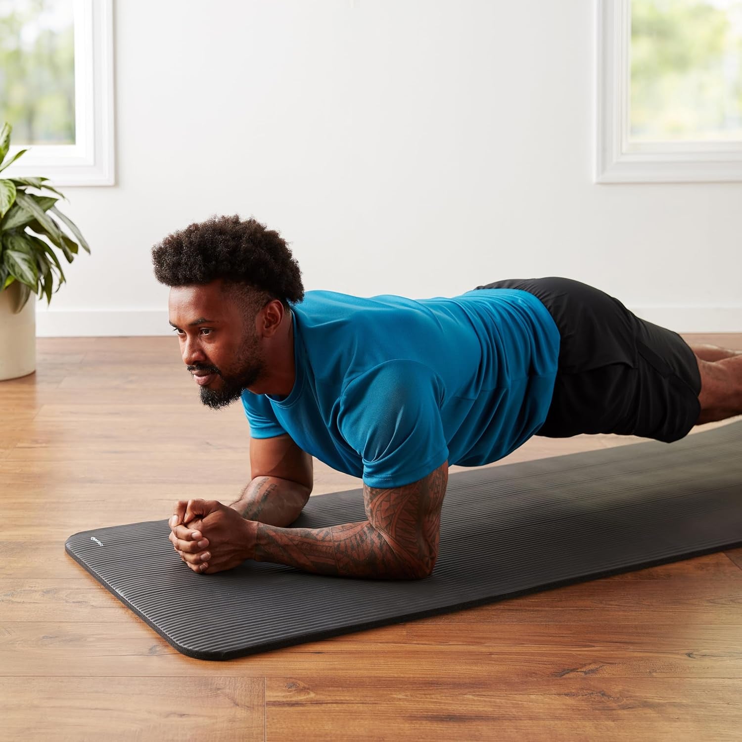Experience Ultimate Comfort with Our 1/2 Inch Extra Thick Yoga Mat – Perfect for Fitness and Gym Workouts!
